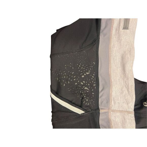 Lululemon run a marathon crop black leggings woman’s 6 power luxtreme - Picture 4 of 5